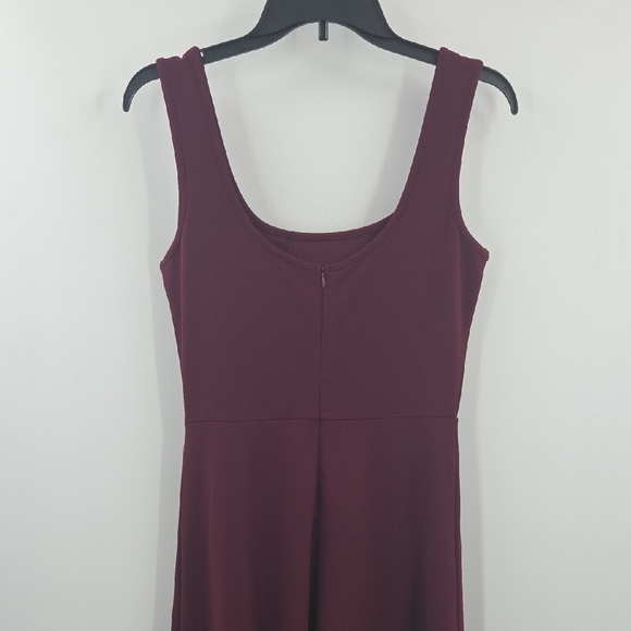 Chic Plum Maxi Dress With Dual Side Slits NWT - Picture 12 of 16